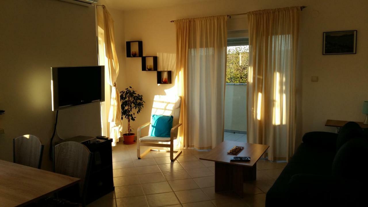Apartmans Sun & Moon Zambratija  Exterior photo
